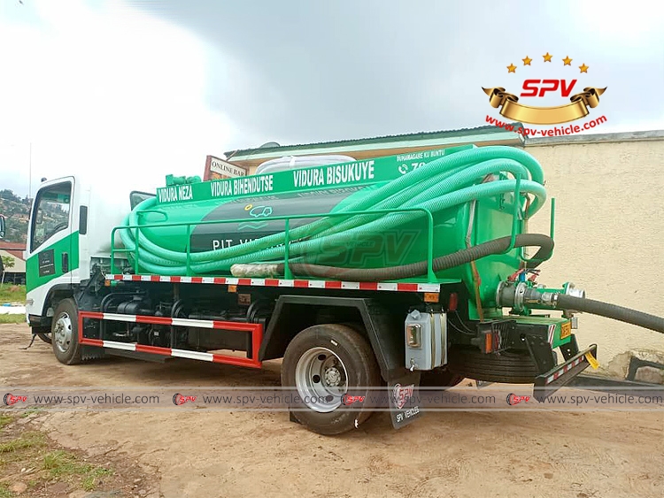 5,000 Litres Septic Tank Truck ISUZU - In Rwanda 2